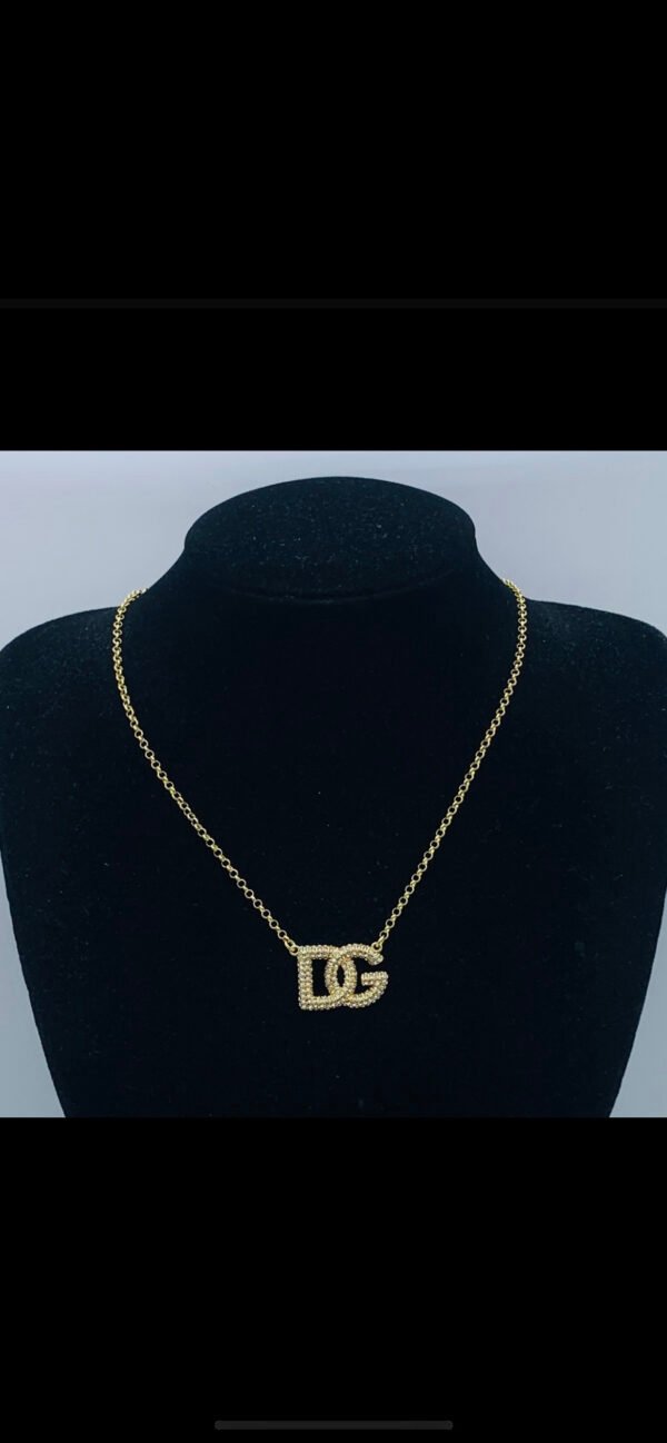DG NECKLACE